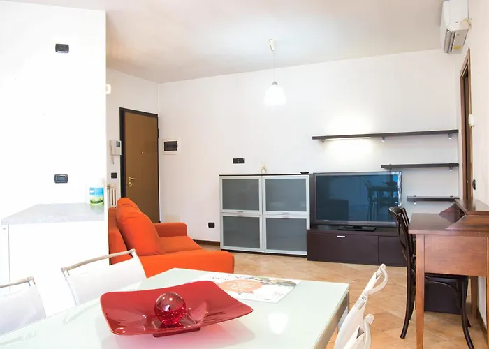 Pusiano - Living * Bosisio Parini